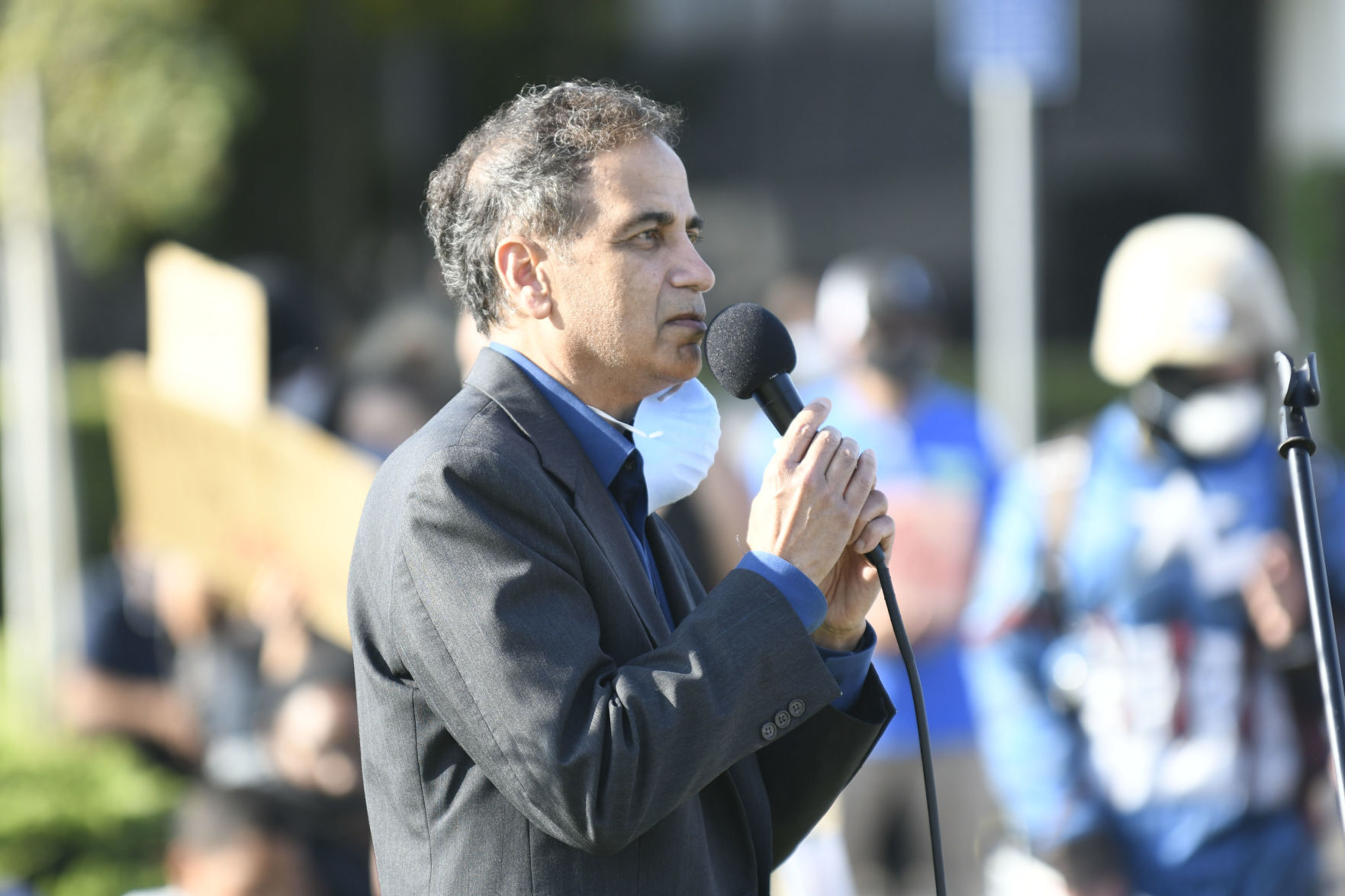 060420 Lompoc NAACP rally 12.jpg